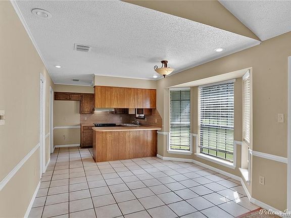 2nd image of 5524 E Meadow Dr
