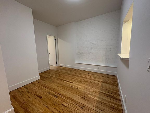 5th image of 331 E 89th St APT 1E