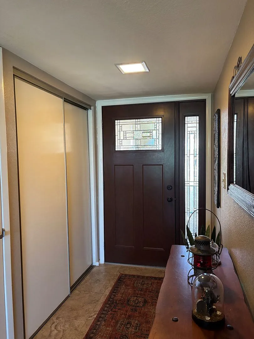 Lovely two-bedroom, 2 bath home in the grass in Leisure World. Available 12/1/26 to 3/31/2027, Mu... — Photo 4
