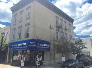 1015 New York Ave, Union City, NJ 07087