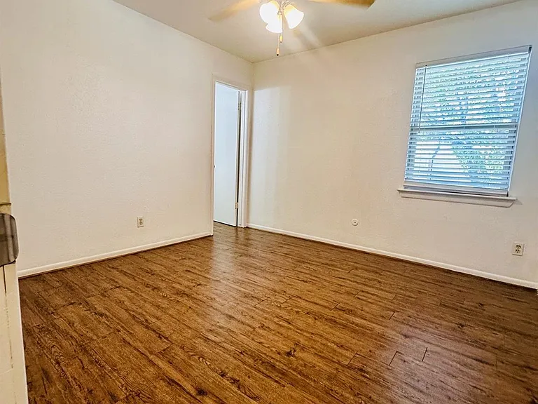 1413 Bonanza Rd #413 — Photo 21