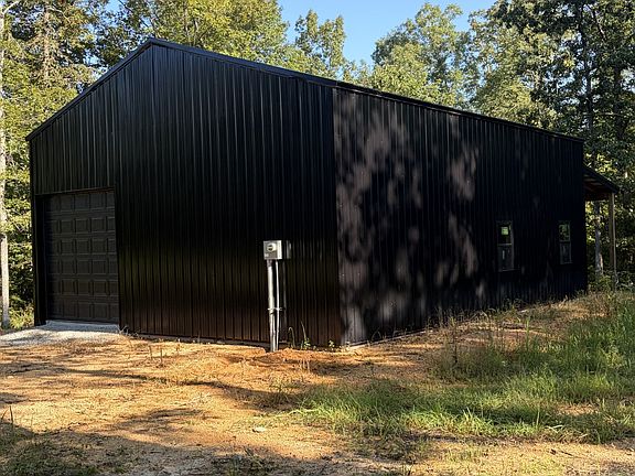 2nd image of 2671 Brodies Landing Rd