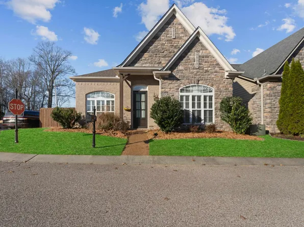 1801 Talisker Dr, Cordova, TN 38016