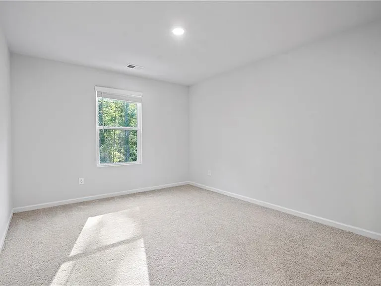 785 Summerwood Ln — Photo 35