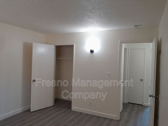 2nd image of 424 S Chestnut Ave #M