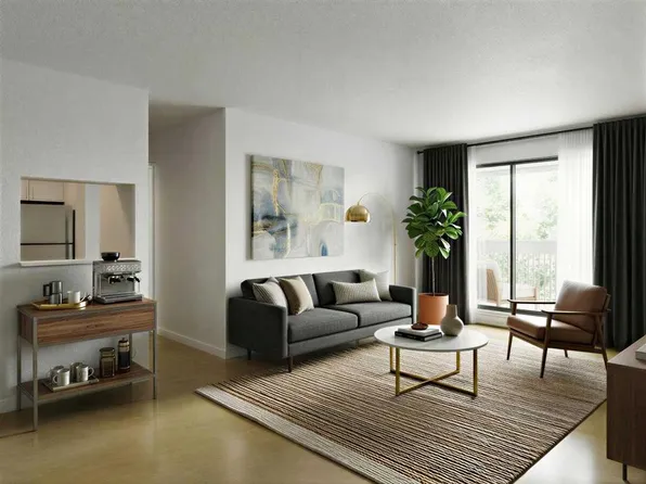 10120 W Brookpark Blvd SW #334, Calgary, AB T2W 3G3