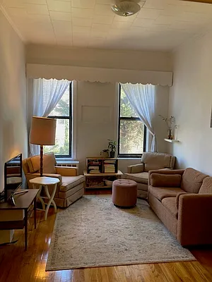 Rented by Oxford Property Group | media 6