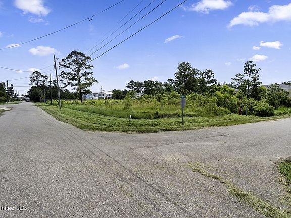 3rd image of 0 Florida St #32