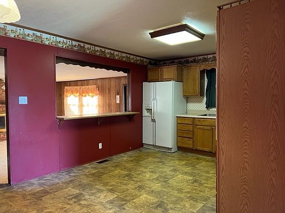 4th image of 1624 Sunrise Dr