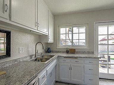 1st image of 44613 N Lyall Ave