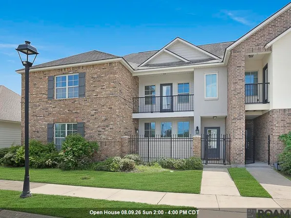 1463 Pelican Club Dr #V, Baton Rouge, LA 70820