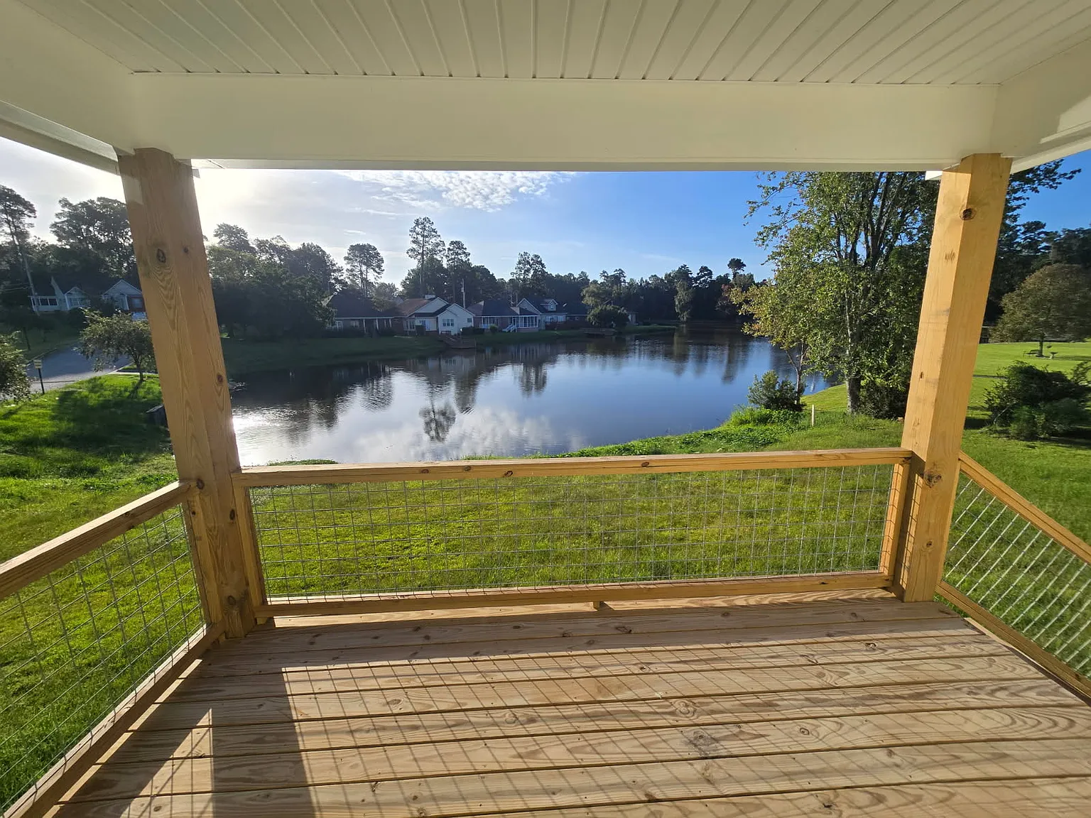 4 bed, 2.5 bath, 1944 sqft, $2,300 — Photo 3