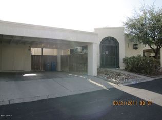 3256 N Little Horse Dr, Tucson, AZ 85712