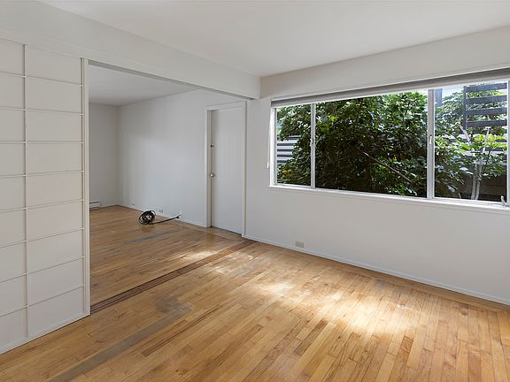 3rd image of 80 Alta St #7