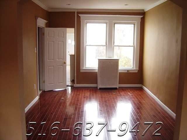 1st image of 8843 138th St