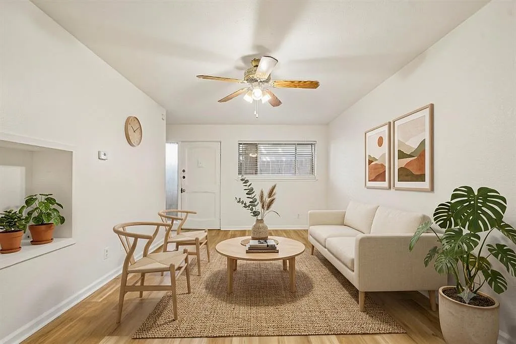 2 bed, 1.0 bath, 771 sqft, $1,775 — Photo 1