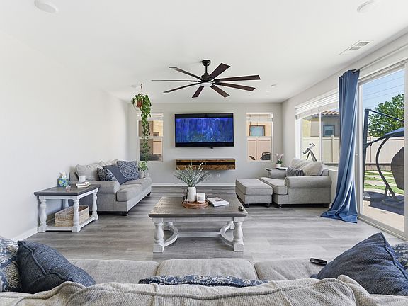 3rd image of 31110 Bay Horse Way