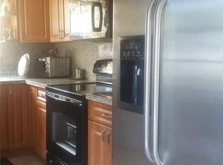7624 N Simms St, Hollywood, FL 33024