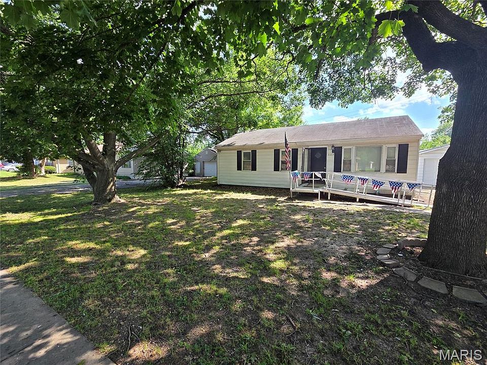 1st image of 2002 Jerome Ln