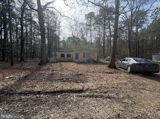 103 Hazel Dr, Hague, VA 22469