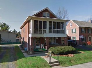 142 Riddle Rd FLOOR 2, Chambersburg, PA 17201