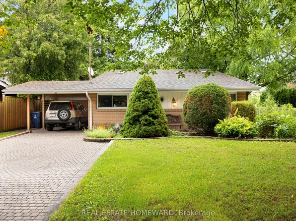 23 Norbury Cres, Toronto, ON M1P 3J7