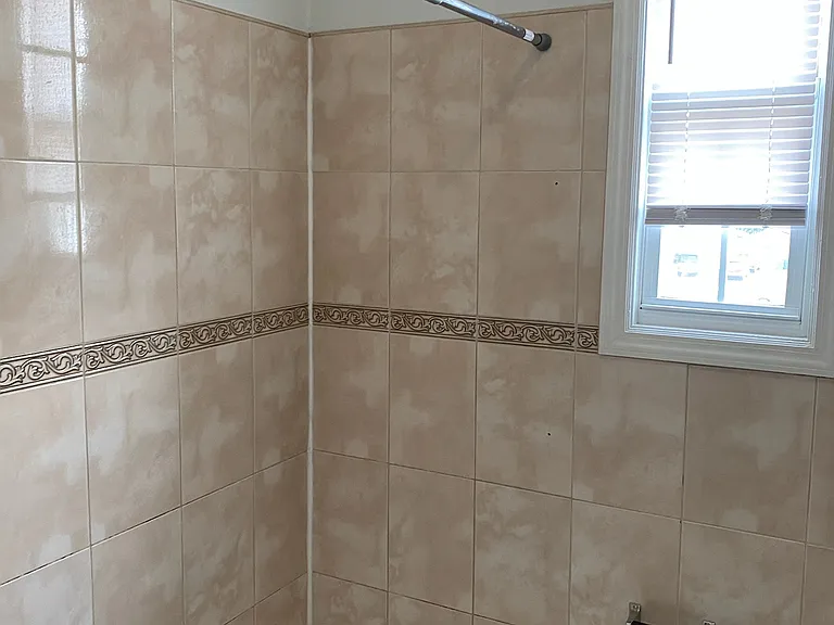 281-283 Buffalo Ave #1 — Photo 10