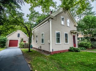 3 Depot St, Kennebunk, ME 04043