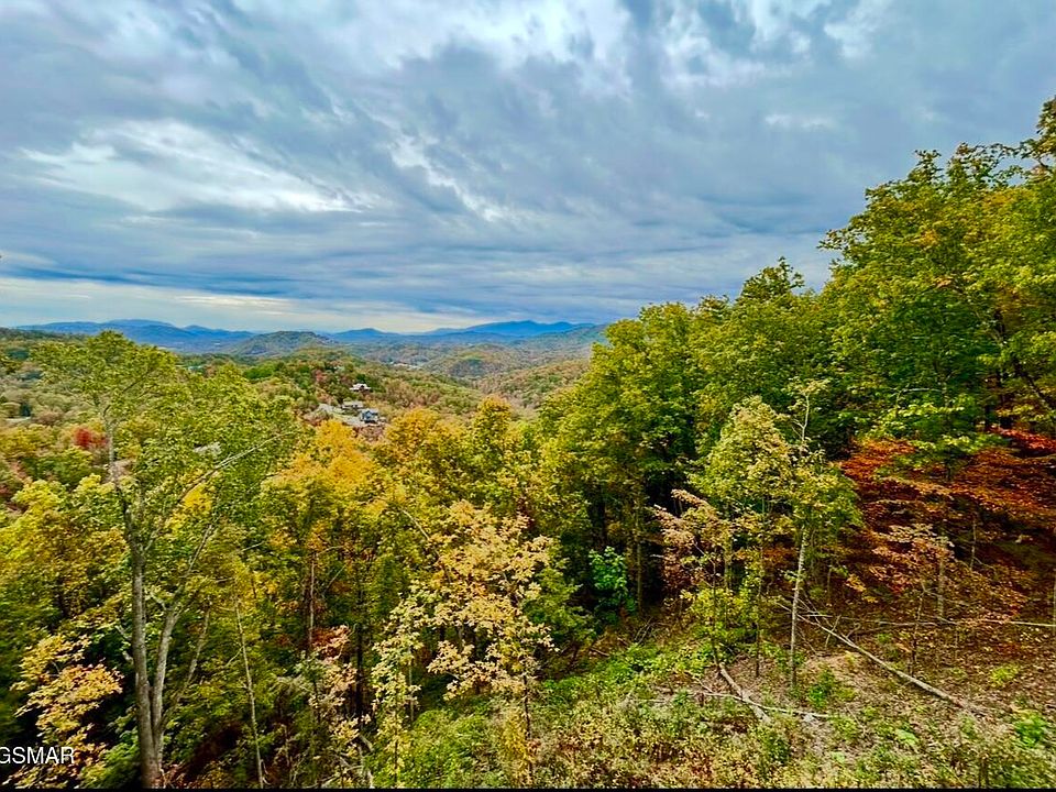 2nd image of 1817 Pinestand Ridge Way