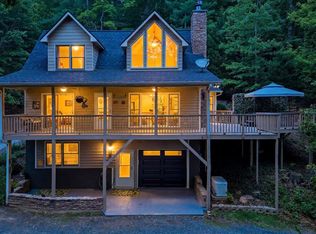 165 Amelia Ln, Blue Ridge, GA 30513