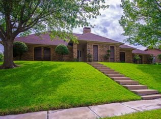 316 Sexton Ln, Benbrook, TX 76126