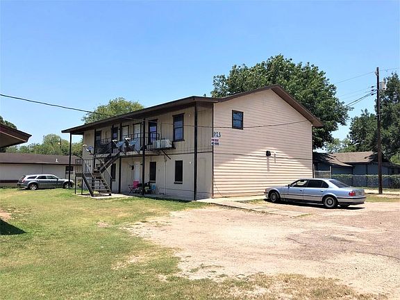 4th image of 912 S San Antonio Ave