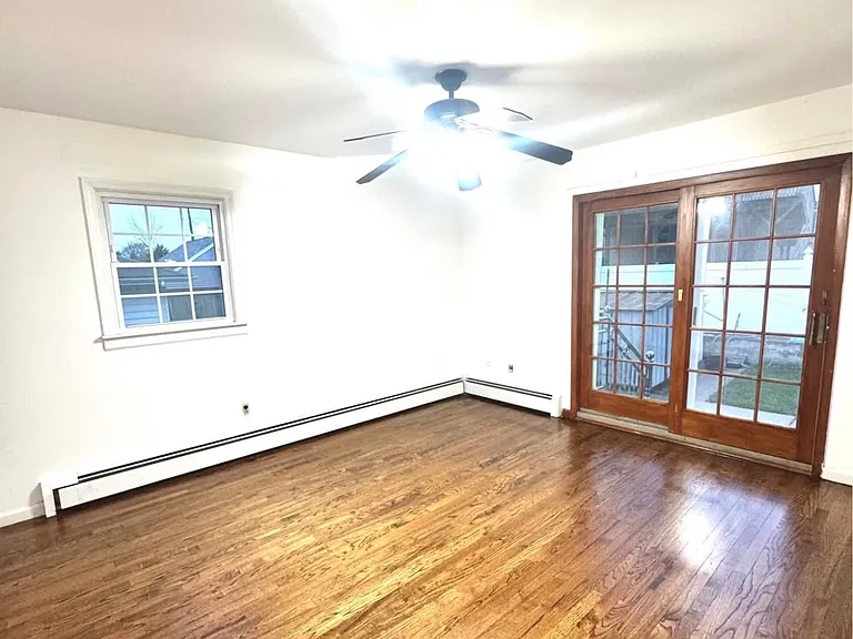 327 Westminster Pl #1 — Photo 10