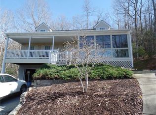 108 Cinnamon Way, Flat Rock, NC 28731