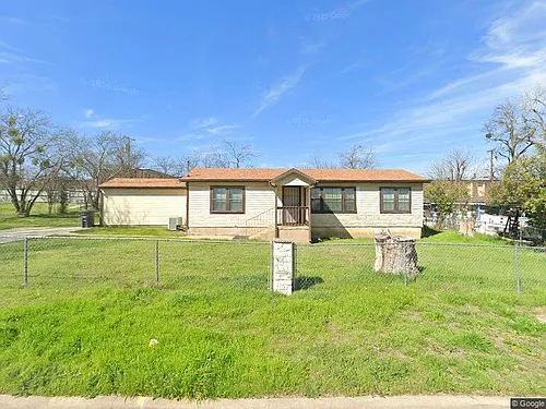 719 Houston St Photo 1
