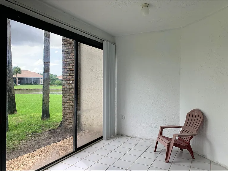 8073 Aberdeen Dr #101 — Photo 10