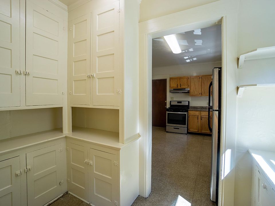 1st image of 727 Euclid Ave #0