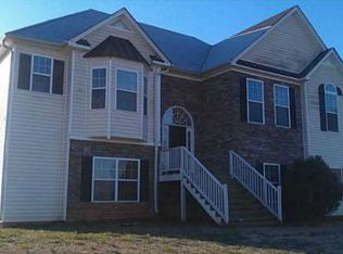 24 Ravenfield Rd, Taylorsville, GA 30178