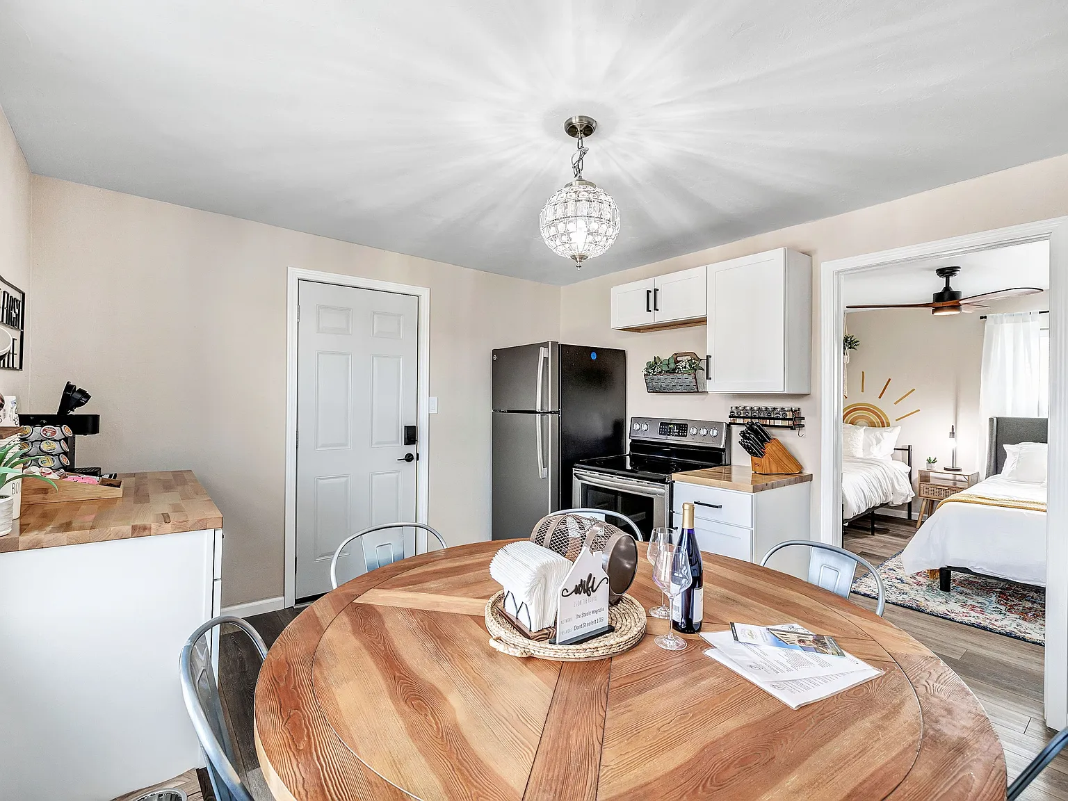 2 bed, $6,750 — Photo 4