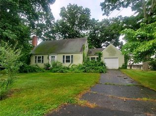 12 Bart Rd, Monroe, CT 06468
