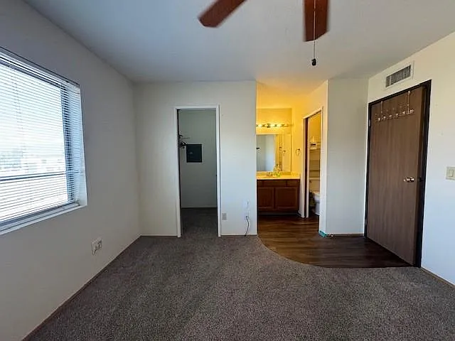 454 Riverfront Dr #212 — Photo 15