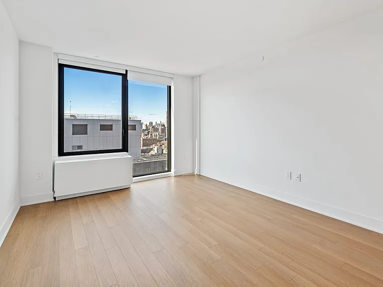 662 Pacific St #22K — Photo 3