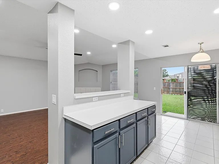 2457 Eagle Mountain Dr — Photo 12