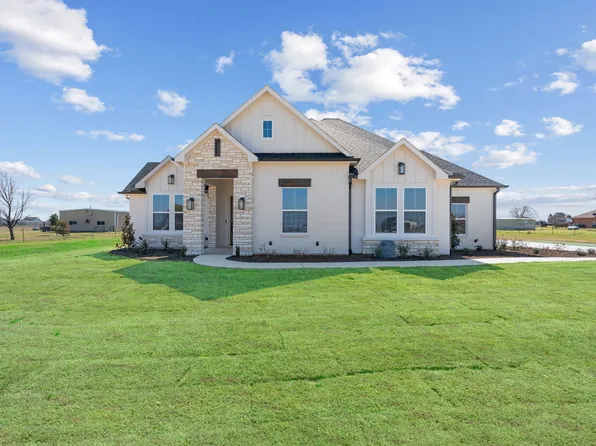 650 Audra Cir, Rhome, TX 76078