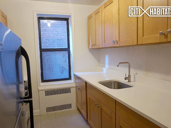 5th image of 6584 Booth St APT 3C