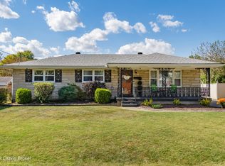 8408 Summer Haven Ct, Louisville, KY 40258