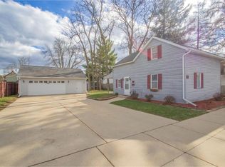 211 Lynn STREET, Watertown, WI