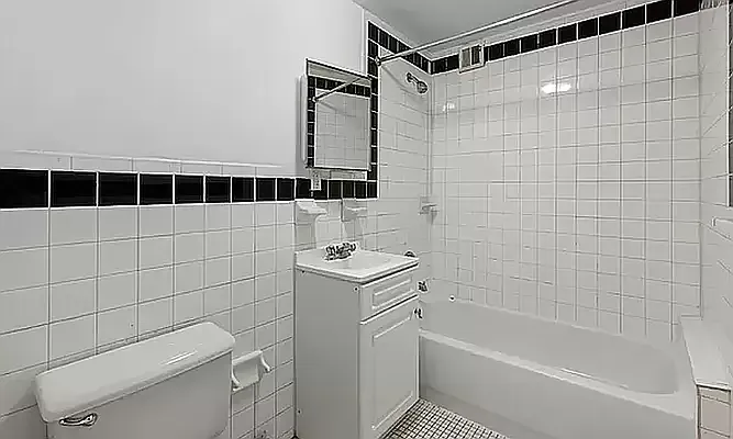 Rented by REAL New York | media 30