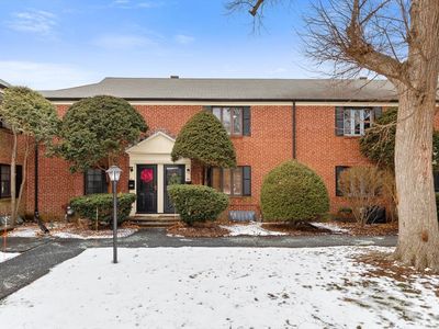 49 Pierce Rd, Watertown, MA, 02472