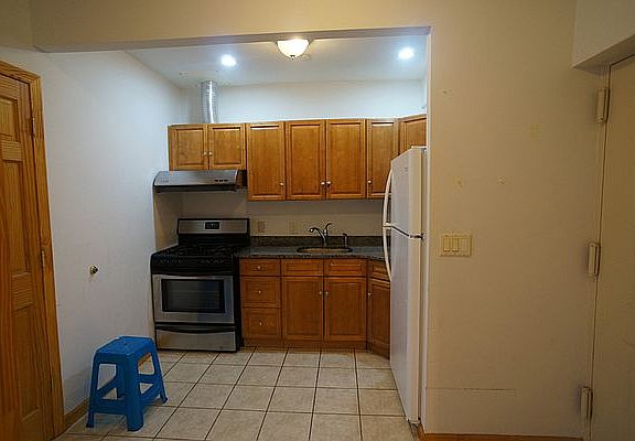 3rd image of 46-06 88th St #2